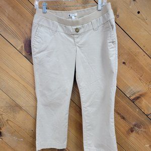 OLD NAVY MATERNITY CAPRI SIZE 1